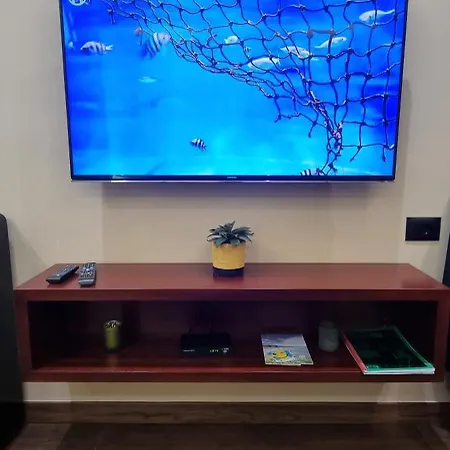 Daily 1 Тирана