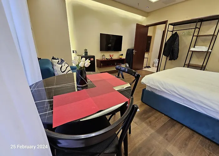 アパート Daily 1 ティラナ